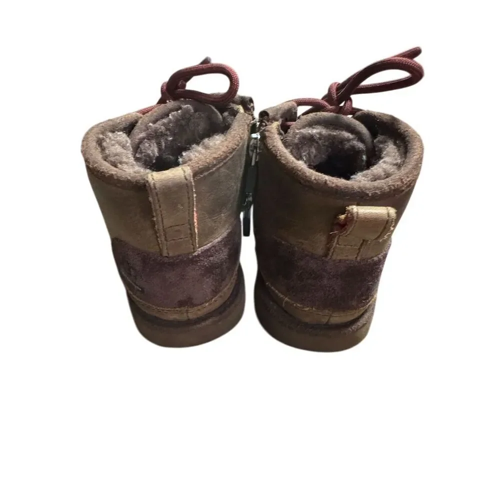 UGG neumel ii